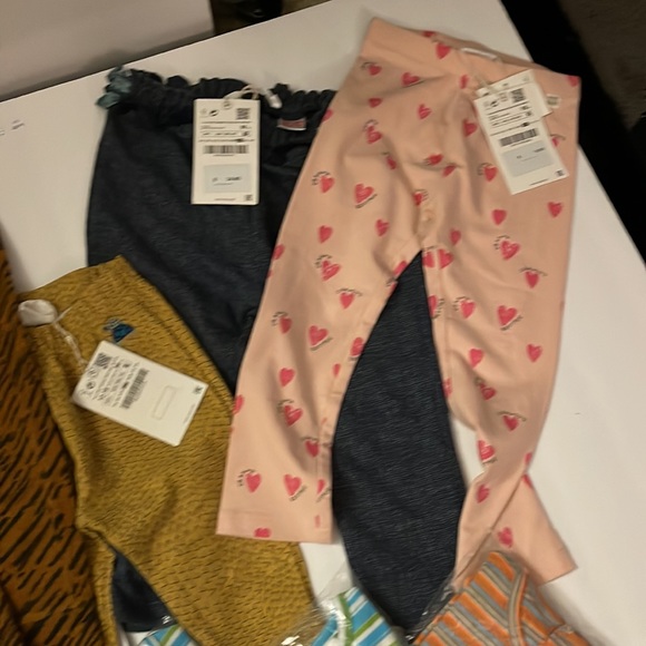 Toddlers Girl’s Zara mixed Lot size 12 months to 2 to 3 years. - Picture 6 of 12